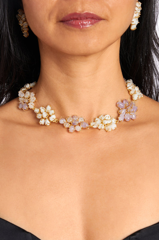 DEVIKO Flower Collar Necklace