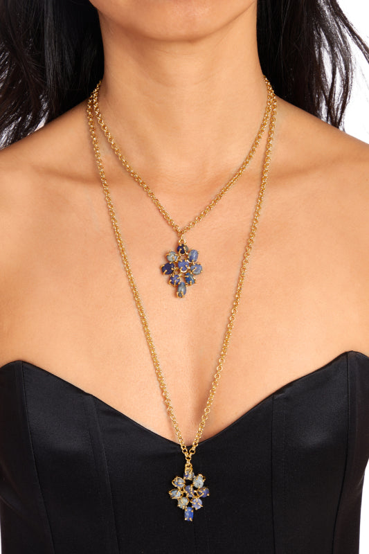 THIRA Flower Pendant Necklace