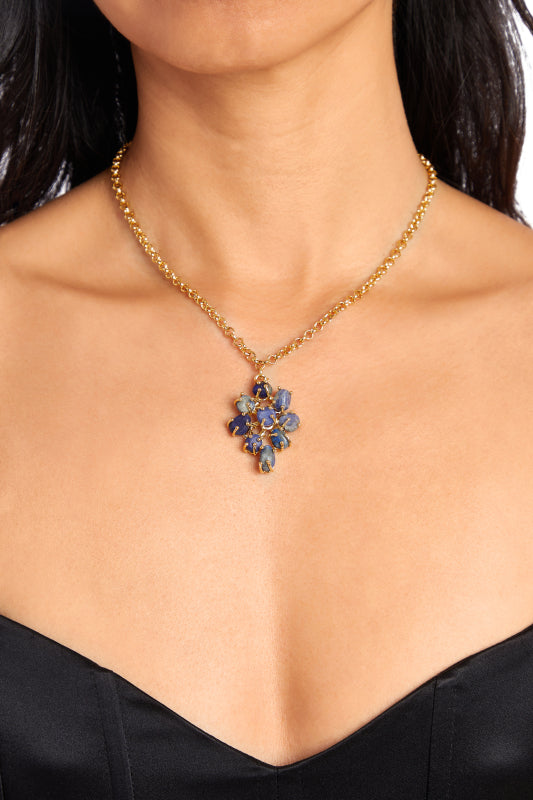 FAROS Flower Pendant Necklace