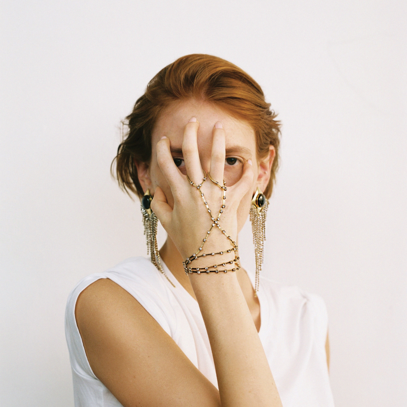 Swarovski hand online chain