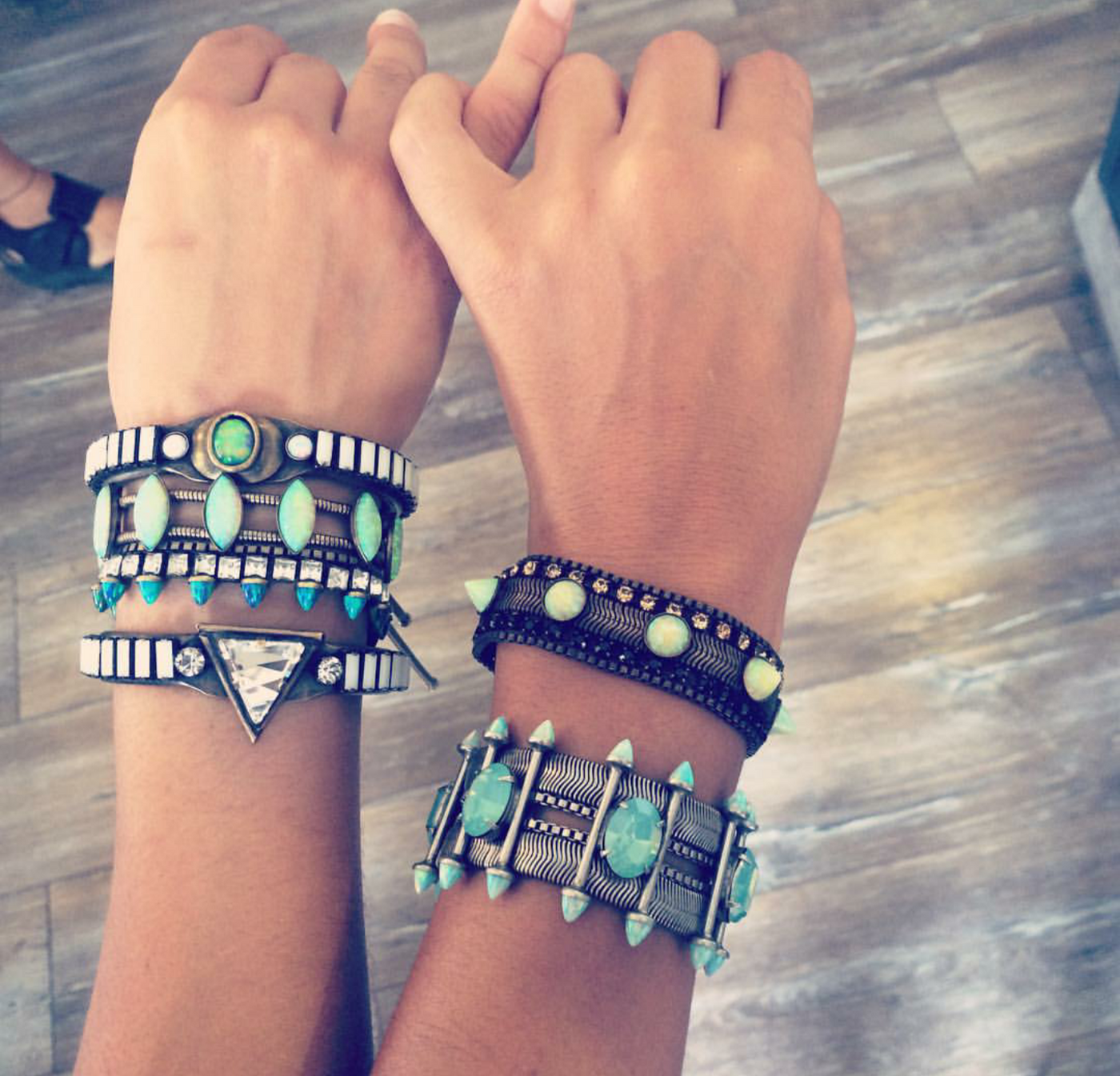 Slash Bracelet (Swarovski Crystal) – Lionette NY